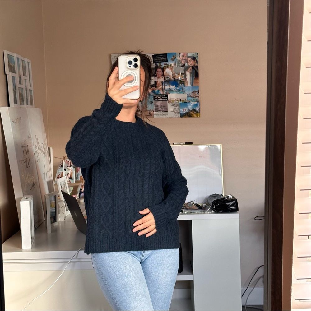 Lacoste Navy Blue Cable Knit Sweater Size 42/10